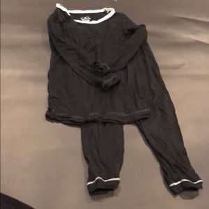 Kickee pants 2t 2 piece pajamas